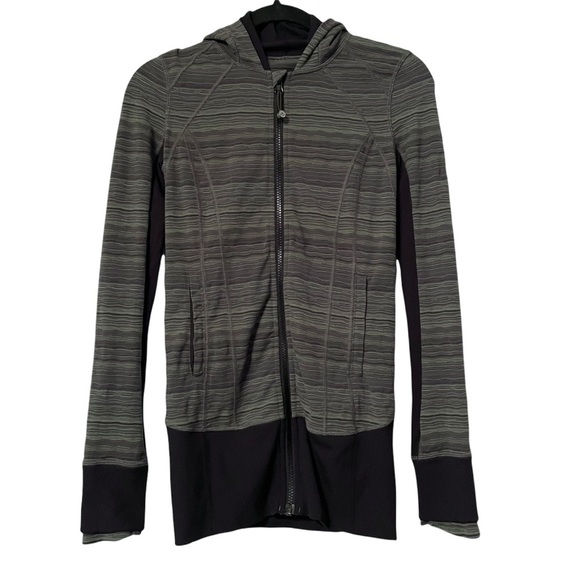 LULULEMON Daily Practice Jacket
Space Dye Twist Dark Slate Fatigue Gree - Picture 6 of 12